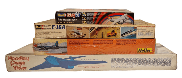 BAe Harrier, F-16A, SAAB Lansen A/S 32, Handley Page Victor model kits
