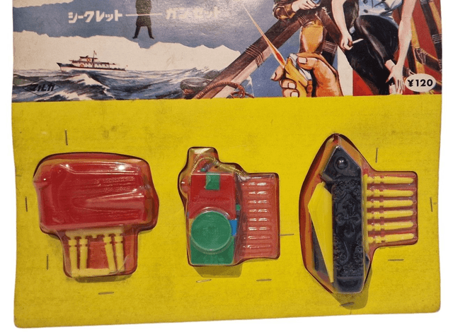 James Bond vintage gadget set