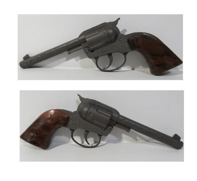 Dakota pistol vintage cowboy gun toy