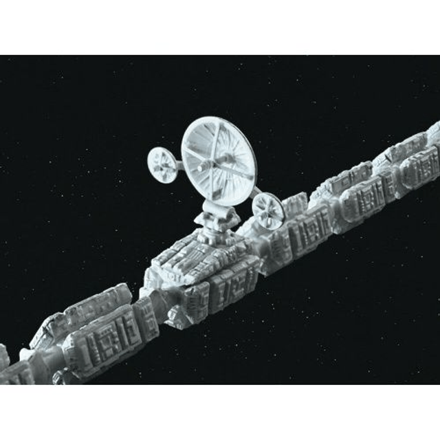 2001 Discovery model kit