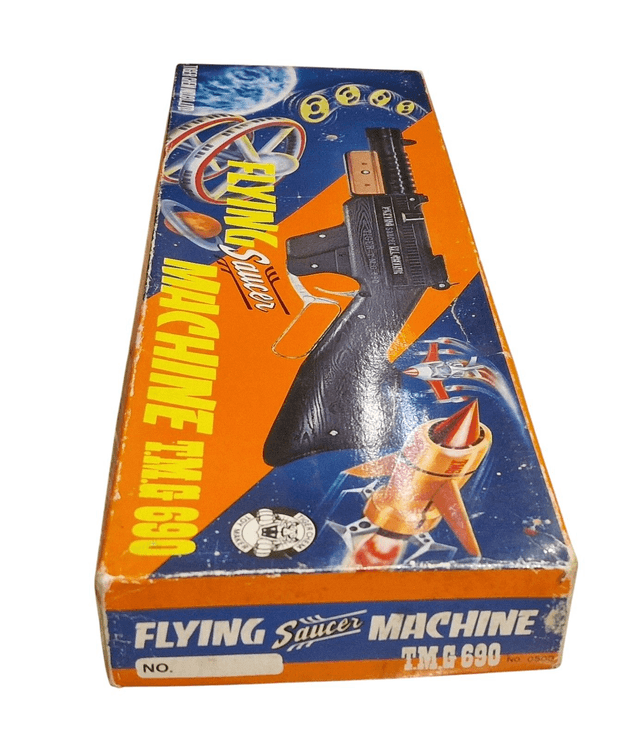 Flying saucer machine T.M.G 690