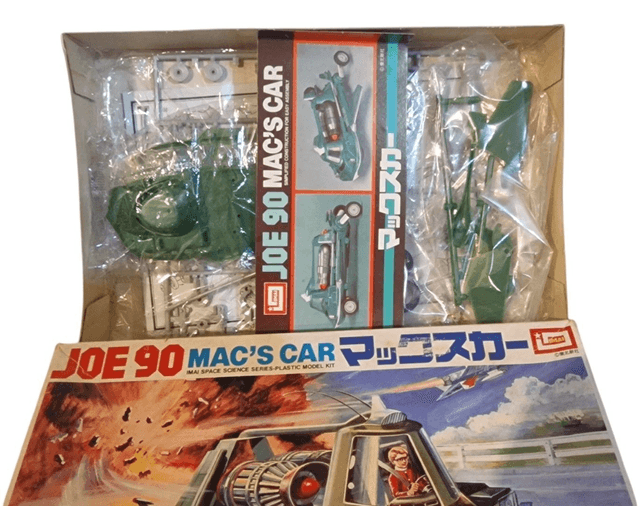 Joe 90 & Mac's Jet car