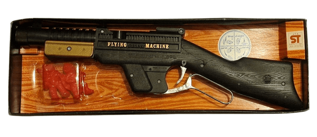 Flying saucer machine T.M.G 690